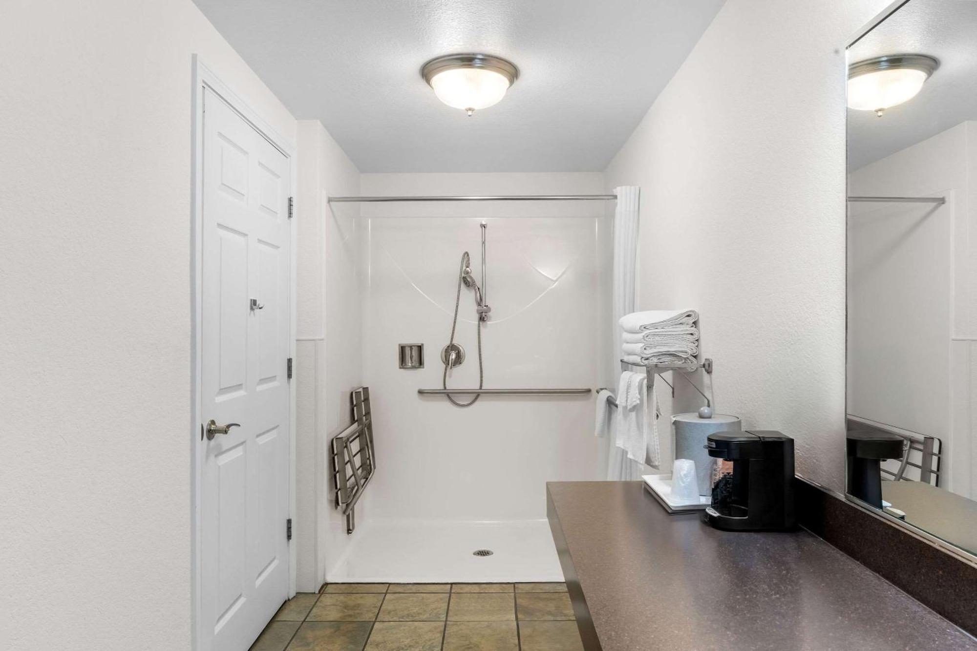 Econo Lodge Miles City Eksteriør billede