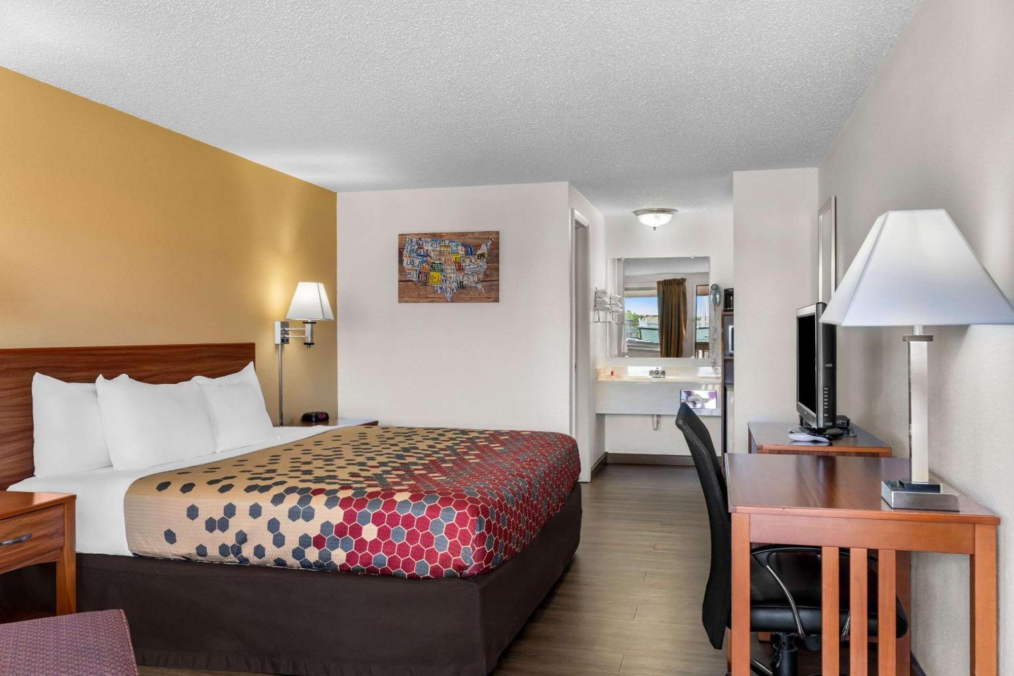 Econo Lodge Miles City Eksteriør billede