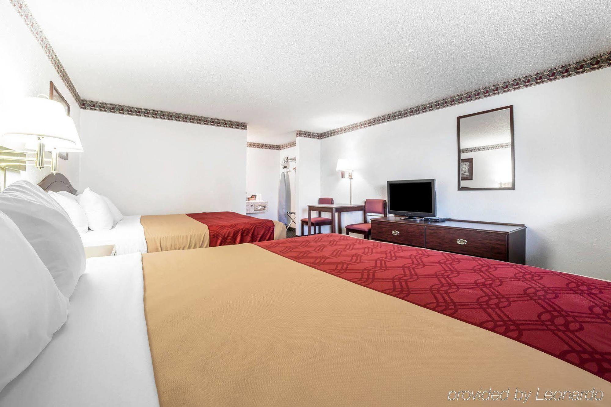 Econo Lodge Miles City Eksteriør billede