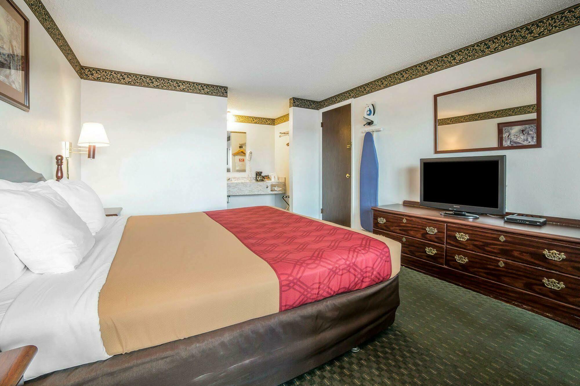 Econo Lodge Miles City Eksteriør billede