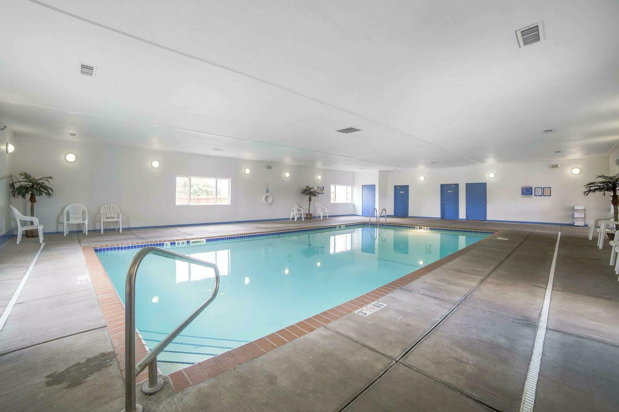Econo Lodge Miles City Eksteriør billede